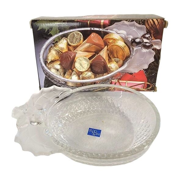 Studio Nova Christmas Treasure Candy Dish Glass Clear Frosted Holly Leaves - Picture 1 of 8